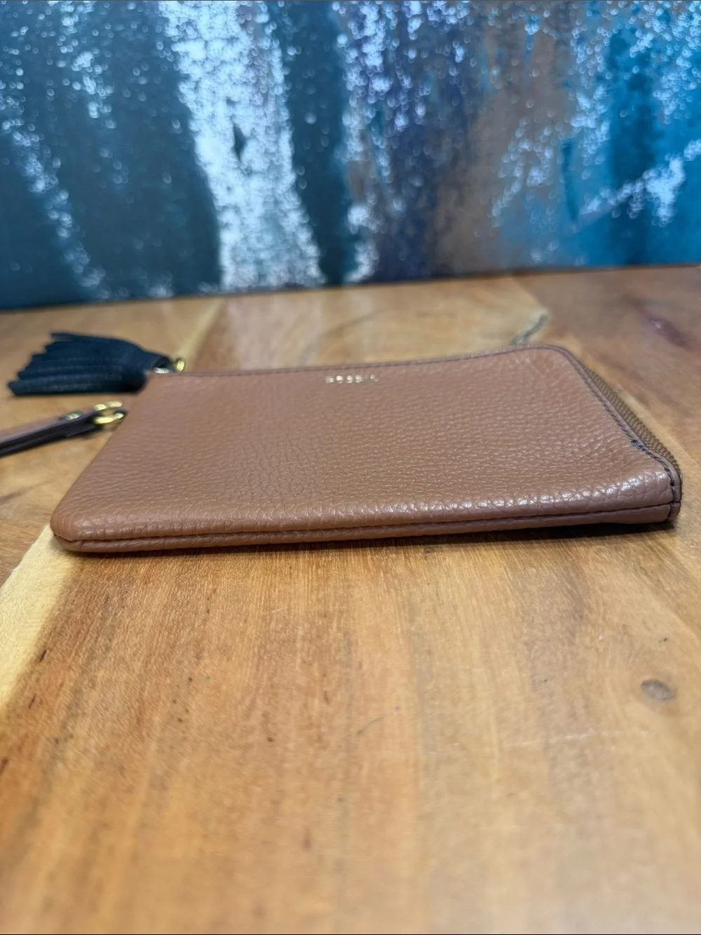 Fossil Quiet Luxury 2010’s Brown Leather Wristlet‎ Tassel Zip Wallet (VGUC)
